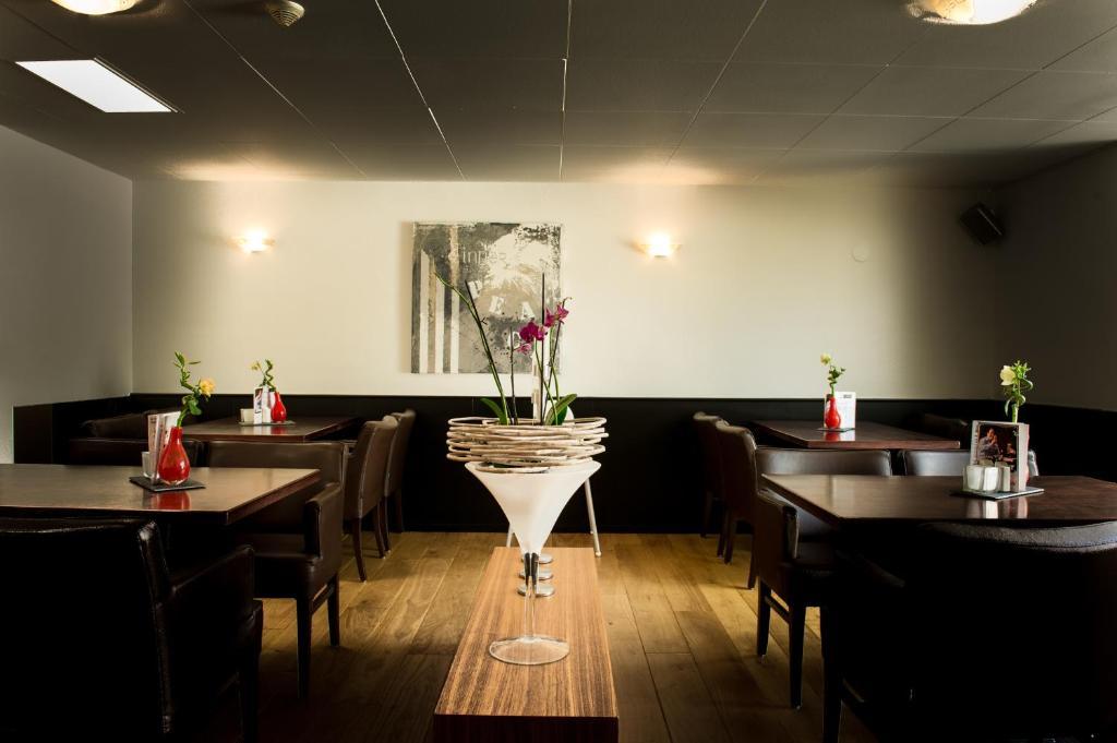 Hotel Restaurant Les Jumeaux Гулпен Екстериор снимка